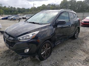  Salvage Hyundai TUCSON