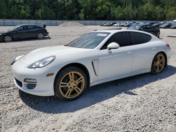  Salvage Porsche Panamera