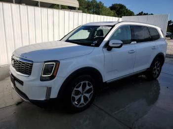  Salvage Kia Telluride