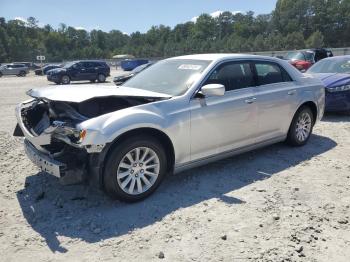  Salvage Chrysler 300