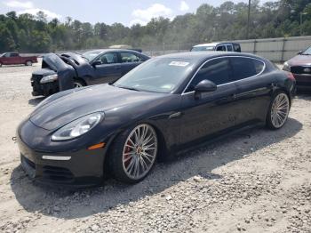  Salvage Porsche Panamera