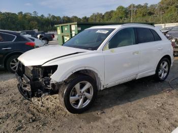  Salvage Audi Q3