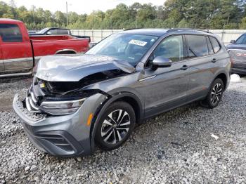  Salvage Volkswagen Tiguan