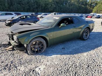  Salvage Dodge Challenger