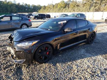  Salvage Kia Stinger