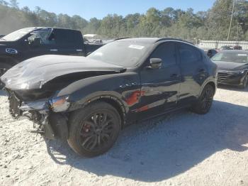  Salvage Maserati Levante S