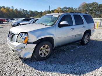  Salvage GMC Yukon