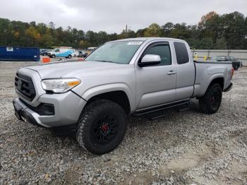  Salvage Toyota Tacoma