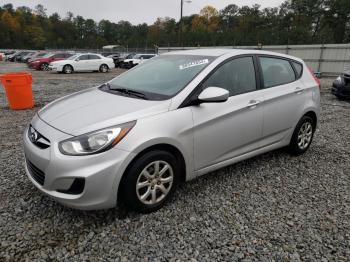  Salvage Hyundai ACCENT