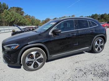  Salvage Mercedes-Benz GLA