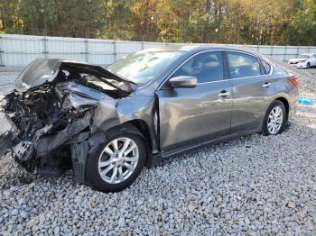  Salvage Nissan Altima