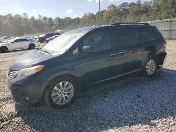  Salvage Toyota Sienna