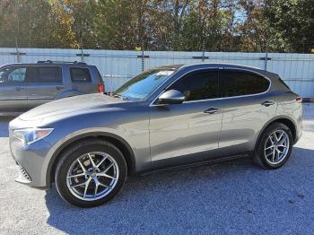  Salvage Alfa Romeo Stelvio