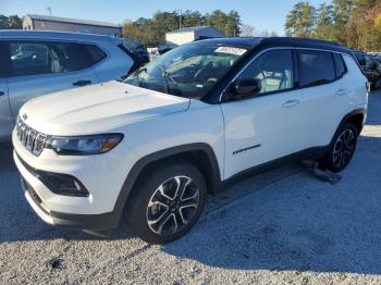  Salvage Jeep Compass