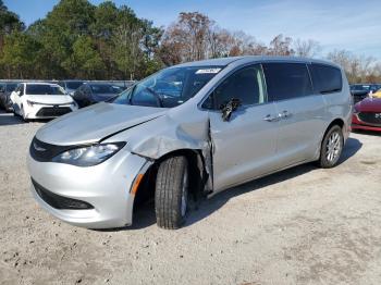  Salvage Chrysler Minivan