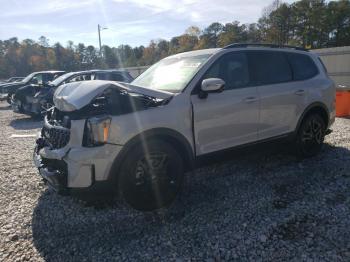  Salvage Kia Telluride