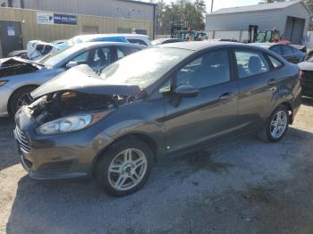  Salvage Ford Fiesta