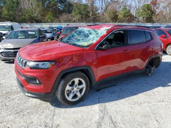  Salvage Jeep Compass