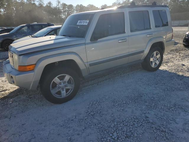  Salvage Jeep Commander