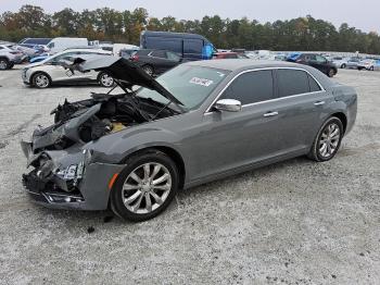  Salvage Chrysler 300