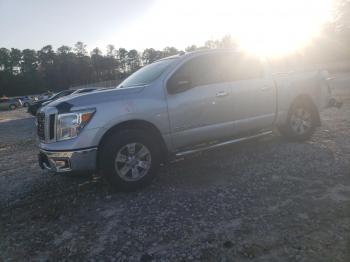  Salvage Nissan Titan