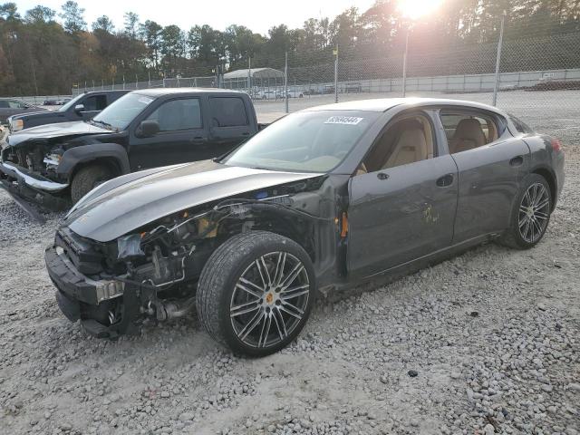  Salvage Porsche Panamera