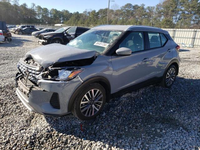  Salvage Nissan Kicks