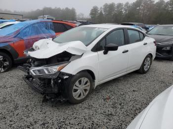  Salvage Nissan Versa