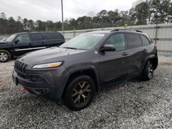  Salvage Jeep Cherokee