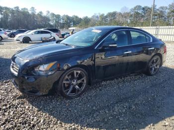  Salvage Nissan Maxima