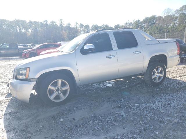  Salvage Chevrolet Avalanche