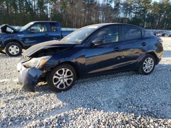  Salvage Toyota Yaris