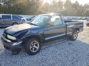  Salvage Chevrolet S-10