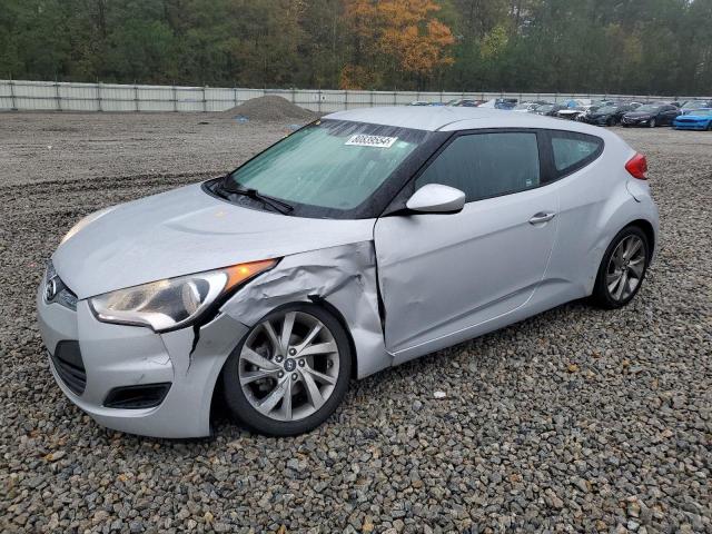  Salvage Hyundai VELOSTER