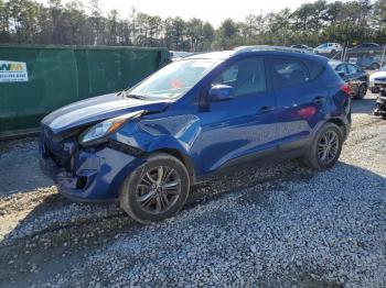  Salvage Hyundai TUCSON