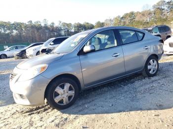  Salvage Nissan Versa