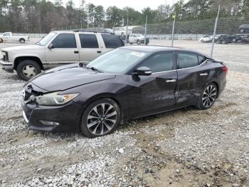  Salvage Nissan Maxima