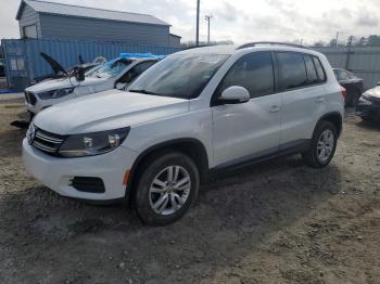  Salvage Volkswagen Tiguan