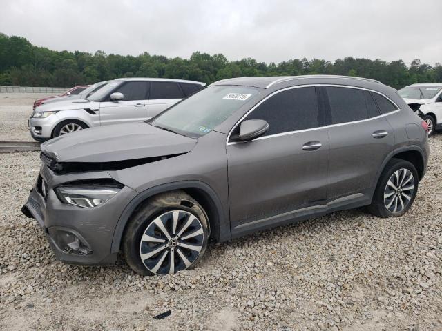  Salvage Mercedes-Benz GLA