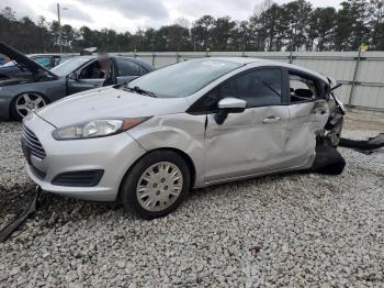  Salvage Ford Fiesta