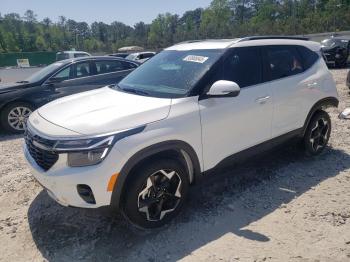  Salvage Kia Seltos