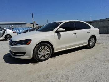  Salvage Volkswagen Passat