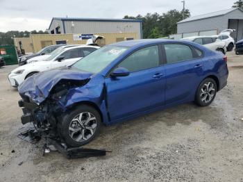  Salvage Kia Forte