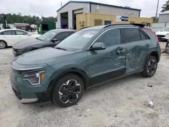  Salvage Kia Niro