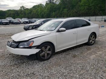  Salvage Volkswagen Passat
