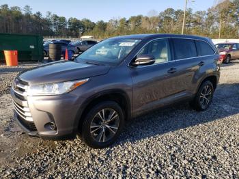  Salvage Toyota Highlander