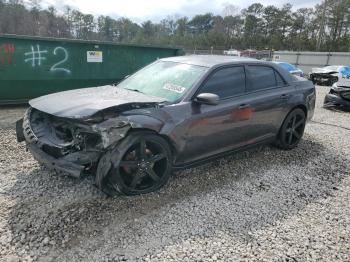  Salvage Chrysler 300