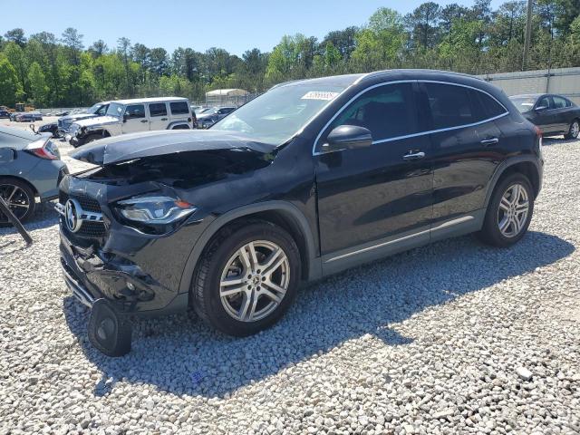  Salvage Mercedes-Benz GLA