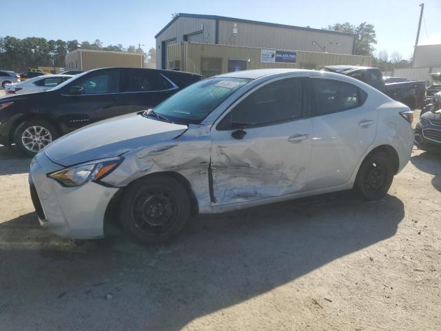  Salvage Toyota Yaris
