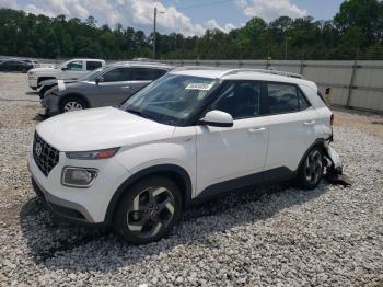  Salvage Hyundai VENUE